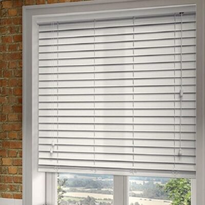venetian blinds